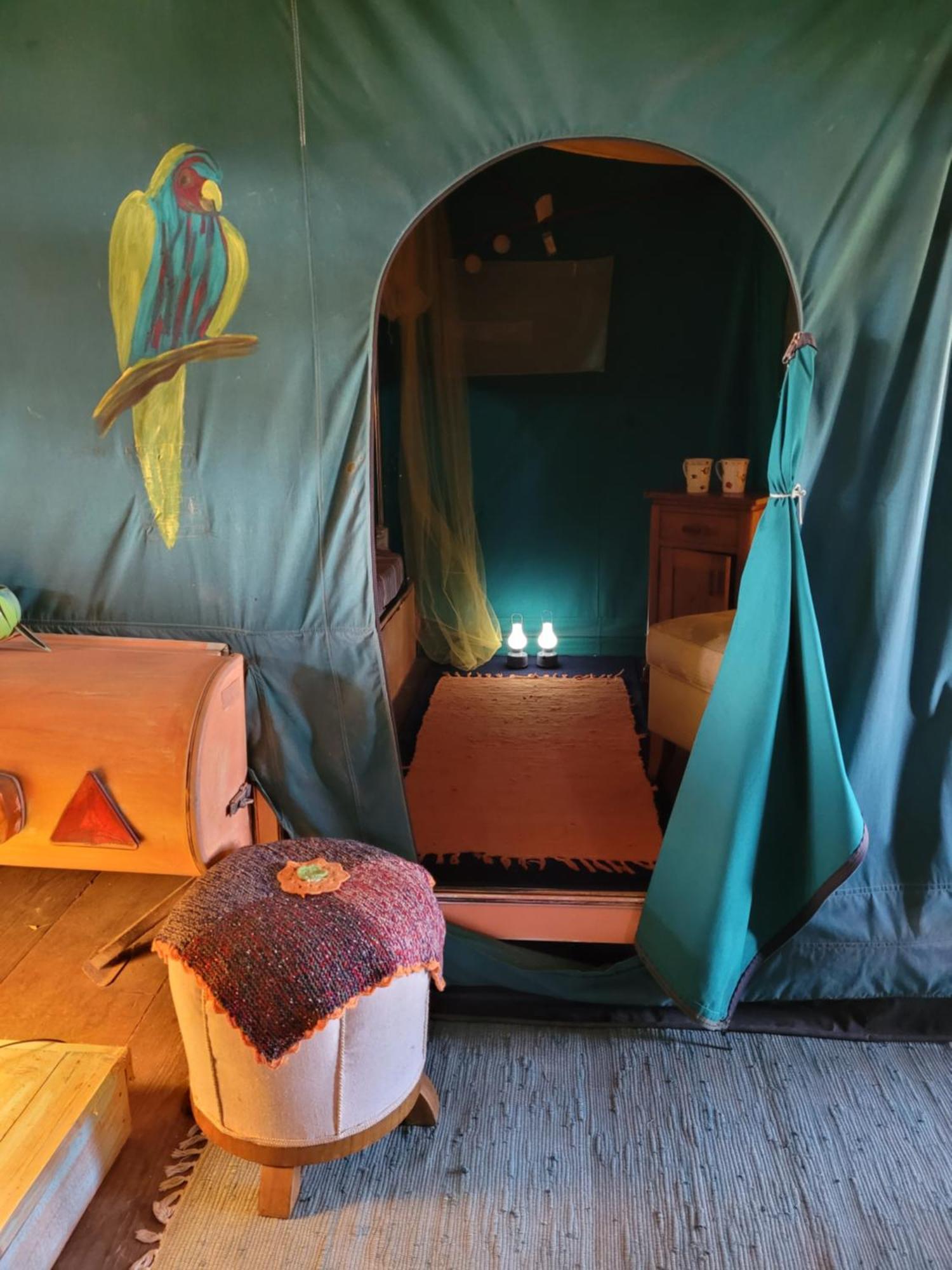 Хостел Nomads Glamp Блед Экстерьер фото